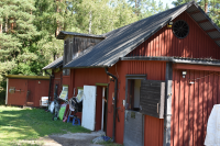 Torpet Björkedal som hörde till Lingsbergs gård är borta, men den gamla ladugården används som ridstall. Torpet Björkedal var på 3 hektar. Torpet är först omnämnt 1719 i Vallentuna kyrkoarkiv LIa:3.
